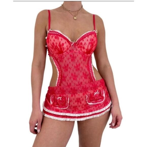 Victoria’s Secret Red Lace French Maid Apron Lingerie Set Size 34D - Picture 2 of 8